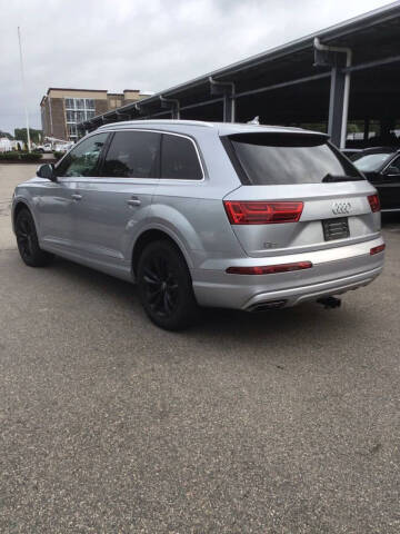 2017 Audi Q7 3.0T quattro Premium Plus