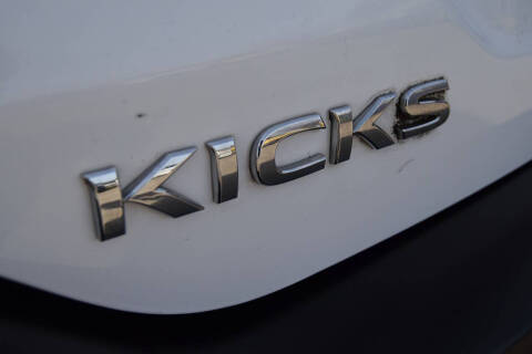 2020 Nissan Kicks S