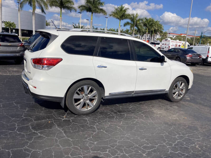 2014 Nissan Pathfinder SL