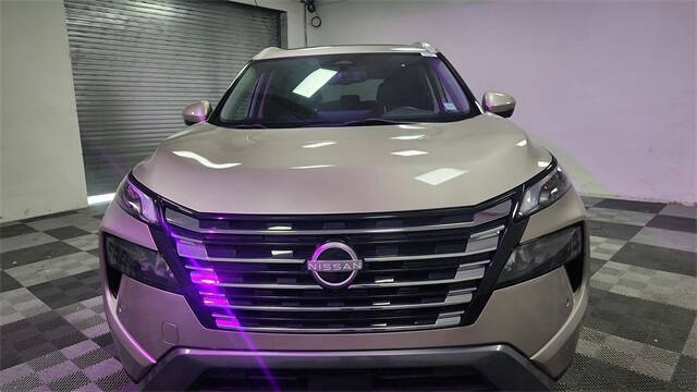 2024 Nissan Rogue SL