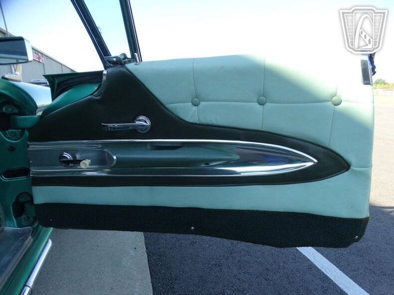 1960 Ford Thunderbird