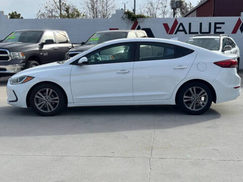 2017 Hyundai Elantra