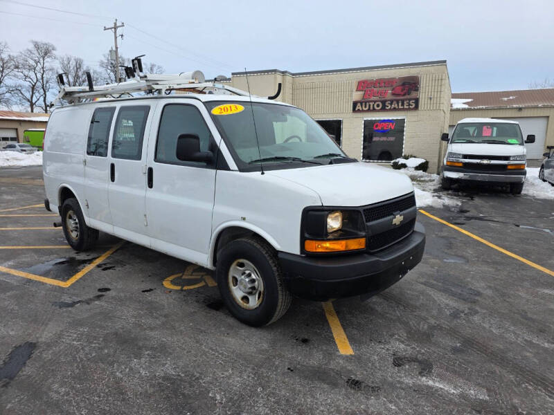 2013 Chevrolet Express Cargo Work Van's photo