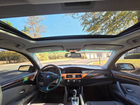 2009 BMW 5 Series 528i xDrive