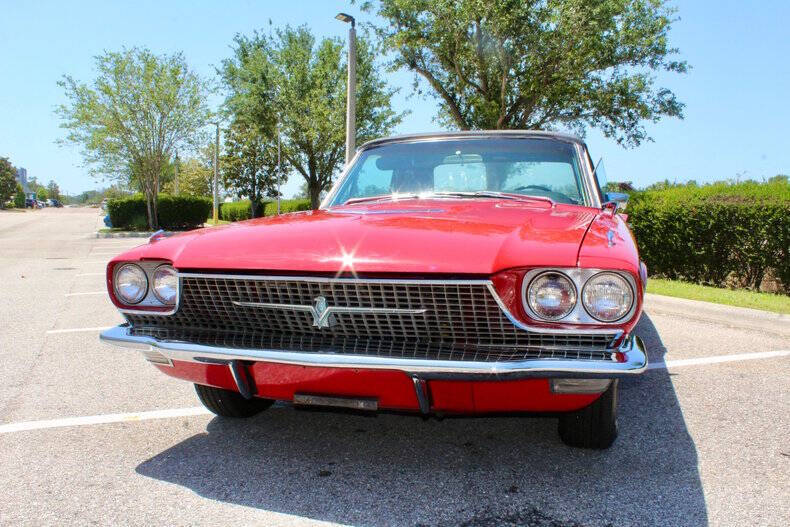 1966 Ford Thunderbird