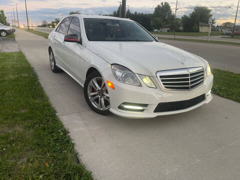 2010 Mercedes-Benz E-Class for sale at Wyss Auto in Oak Creek WI