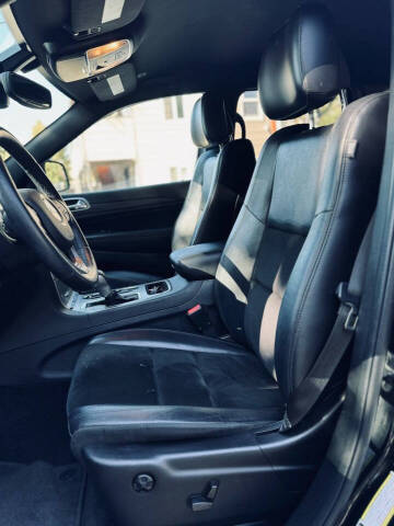 2017 Jeep Grand Cherokee Laredo E