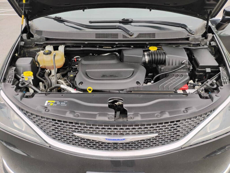 2019 Chrysler Pacifica Touring L