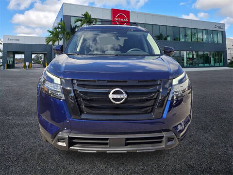 2025 Nissan Pathfinder SV