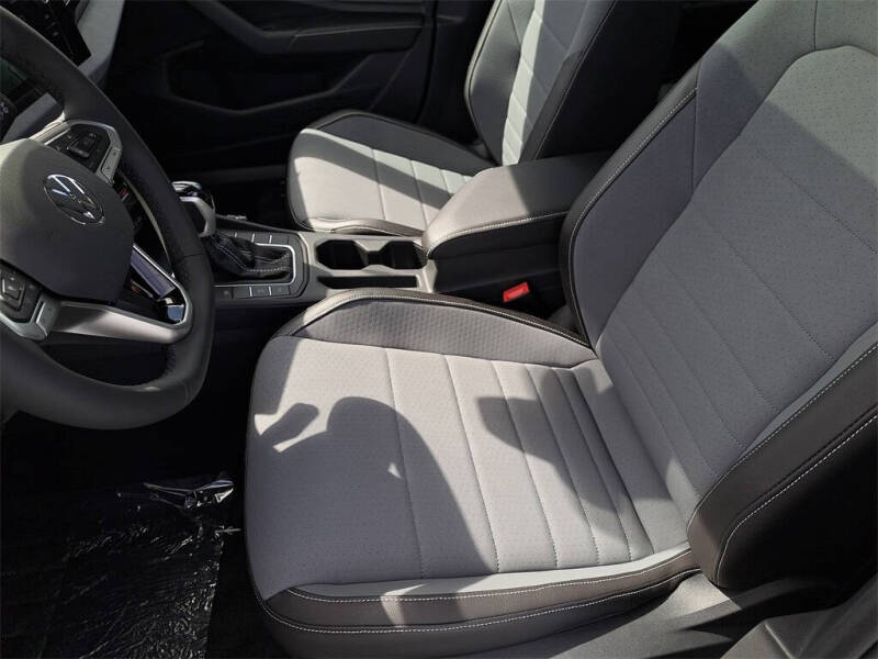 2026 Volkswagen Jetta SE