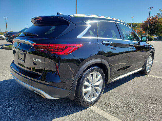 2019 Infiniti QX50 Essential
