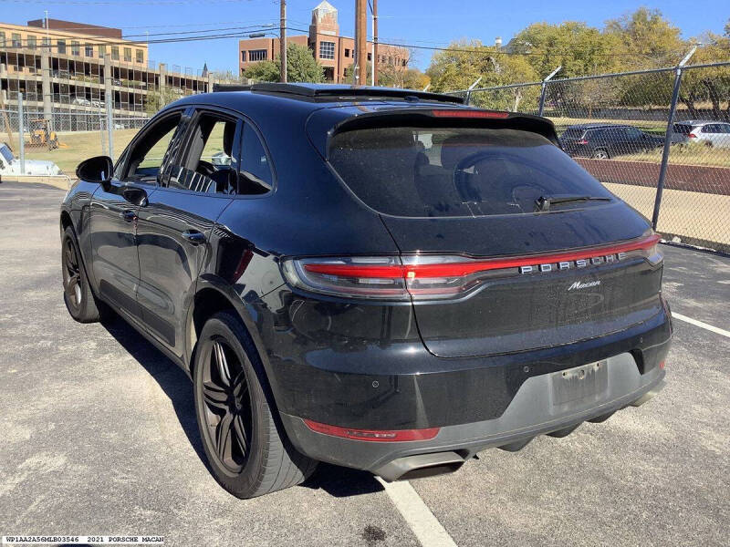 2021 Porsche Macan