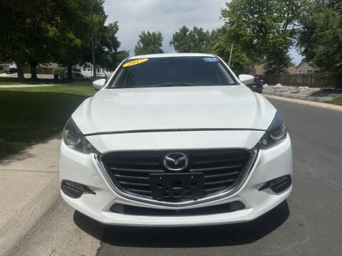 2017 Mazda MAZDA3 Touring