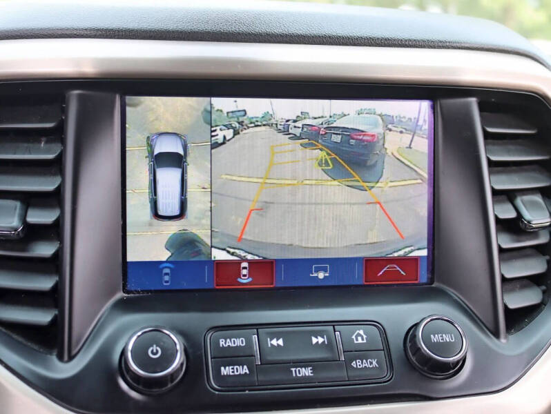 2019 GMC Acadia Denali