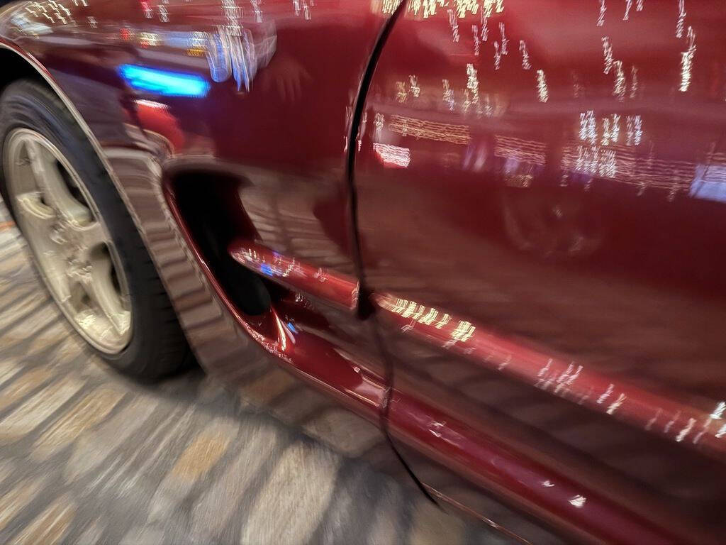 2003 Chevrolet Corvette 16