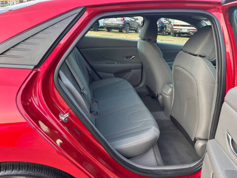 2023 Hyundai Elantra