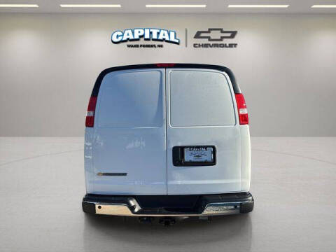 2025 Chevrolet Express 2500