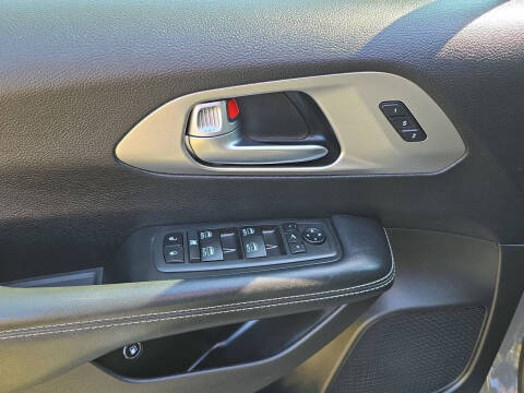 2021 Chrysler Pacifica Hybrid Limited