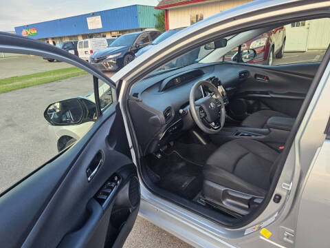 2019 Toyota Prius LE