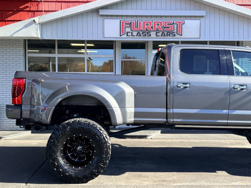 2022 Ford F-350 Super Duty Platinum