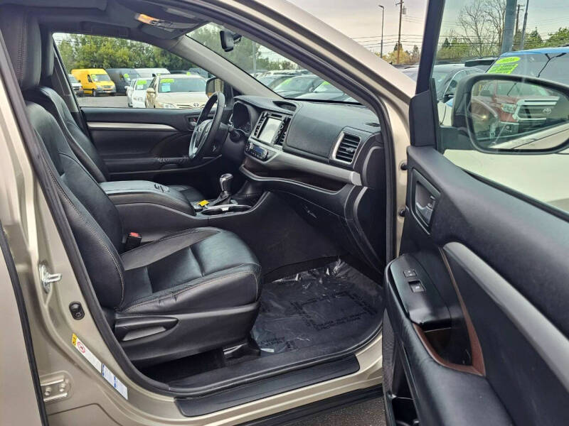 2014 Toyota Highlander XLE