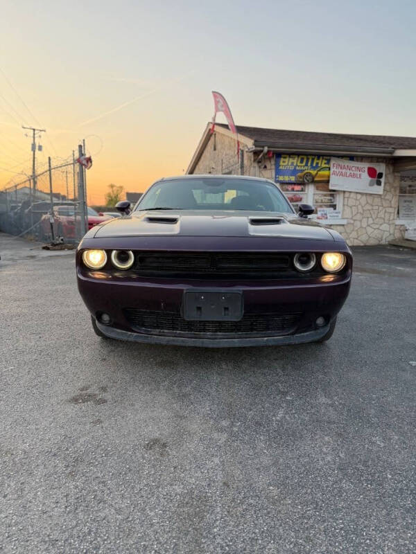 2021 Dodge Challenger SXT