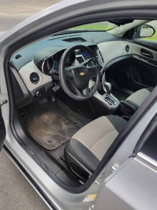 2012 Chevrolet Cruze LS