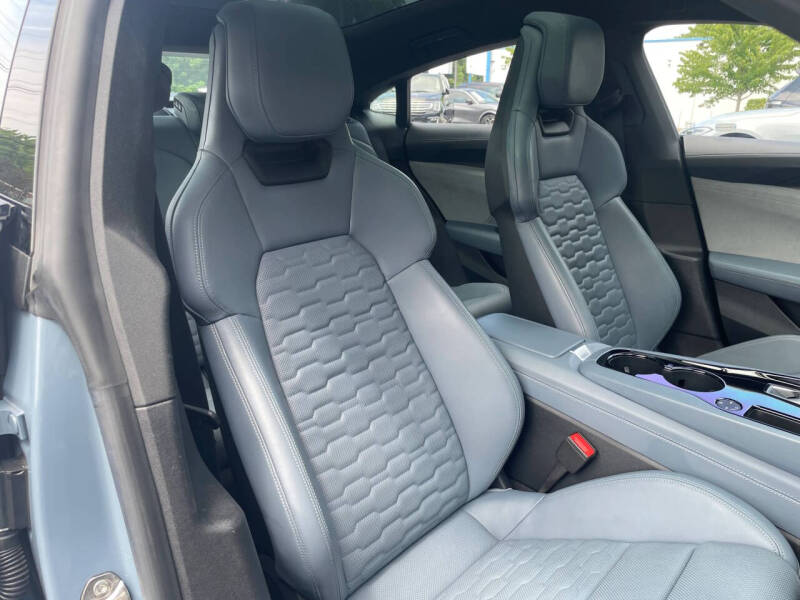 2022 Audi e-tron GT quattro Prestige