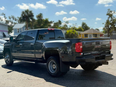 2017 GMC Sierra 3500HD Denali