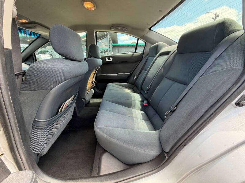 2006 Mitsubishi Galant