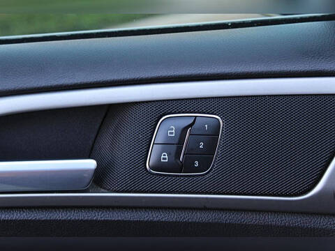 2014 Ford Fusion Energi SE