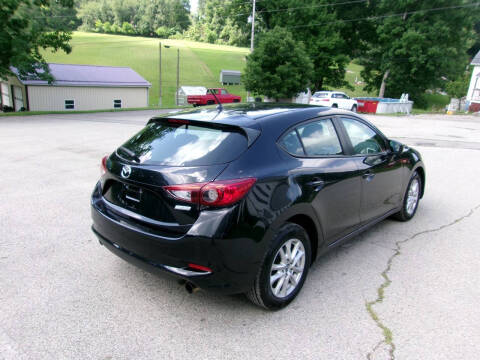 2018 Mazda MAZDA3 Sport