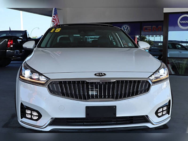 2018 Kia Cadenza Limited