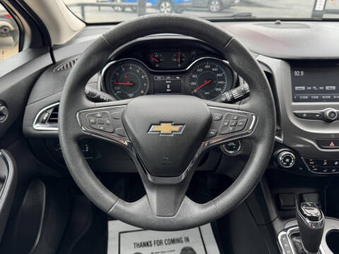 2018 Chevrolet Cruze LT Auto