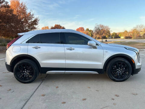 2020 Cadillac XT4 Premium Luxury