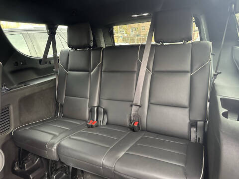 2022 Cadillac Escalade ESV Premium Luxury