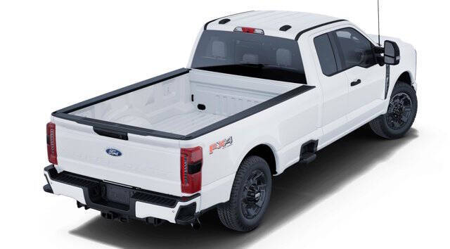 2025 Ford F-350 Super Duty XL