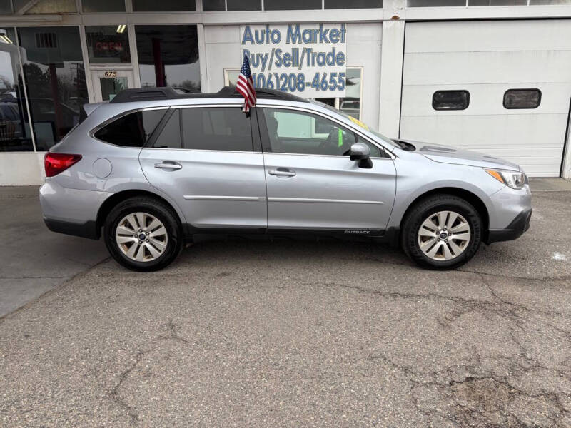 2015 Subaru Outback null photo 2