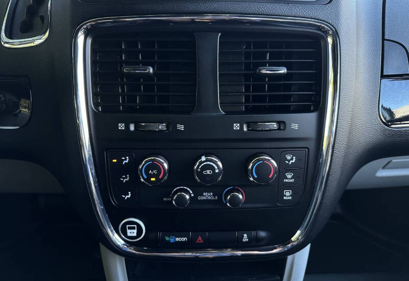 2020 Dodge Grand Caravan SXT