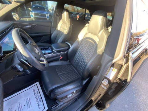 2023 Audi RS Q8 4.0T quattro