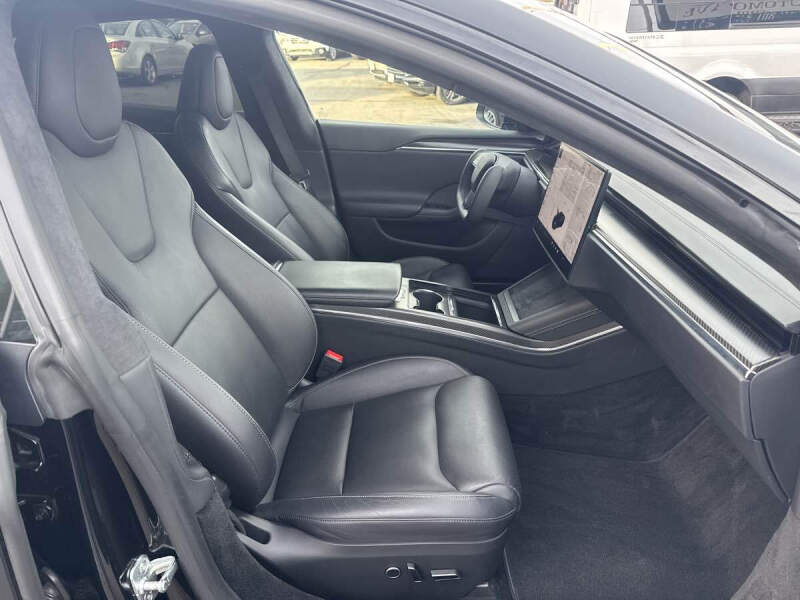 2021 Tesla Model S Plaid