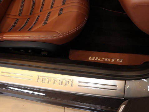 2021 Ferrari 812 GTS