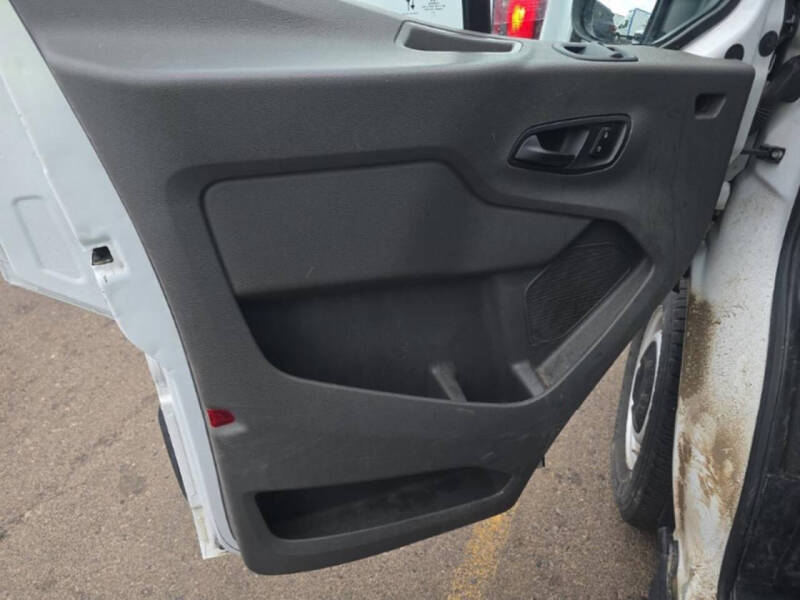 2022 Ford Transit