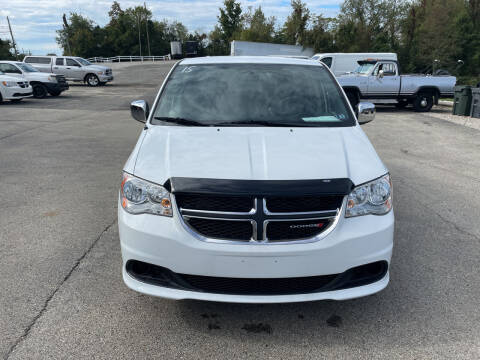 2015 Dodge Grand Caravan for sale at Phil Giannetti Motors in Brownsville PA