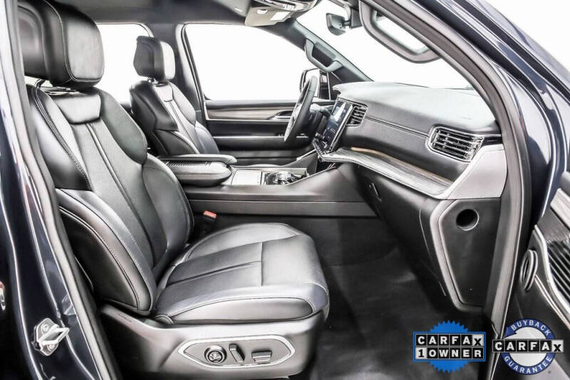 2024 Jeep Wagoneer Series III