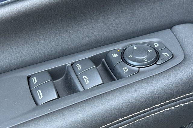 2025 GMC Yukon XL Elevation
