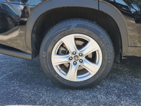 2023 Toyota Highlander Platinum