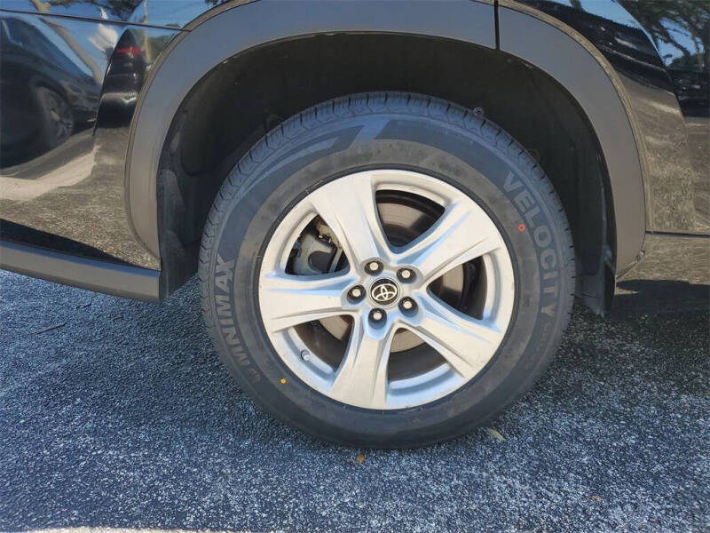 2023 Toyota Highlander Platinum