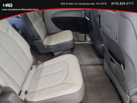 2017 Chrysler Pacifica Touring-L Plus