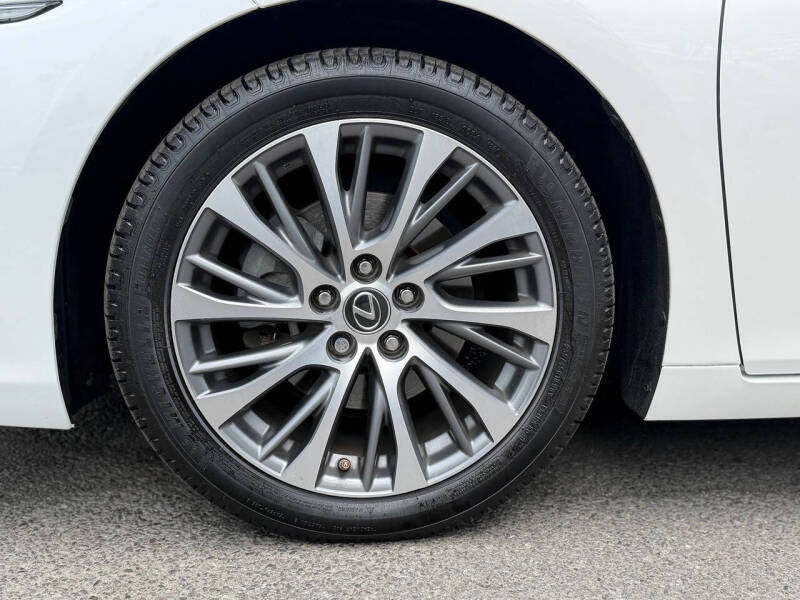 2020 Lexus ES 350